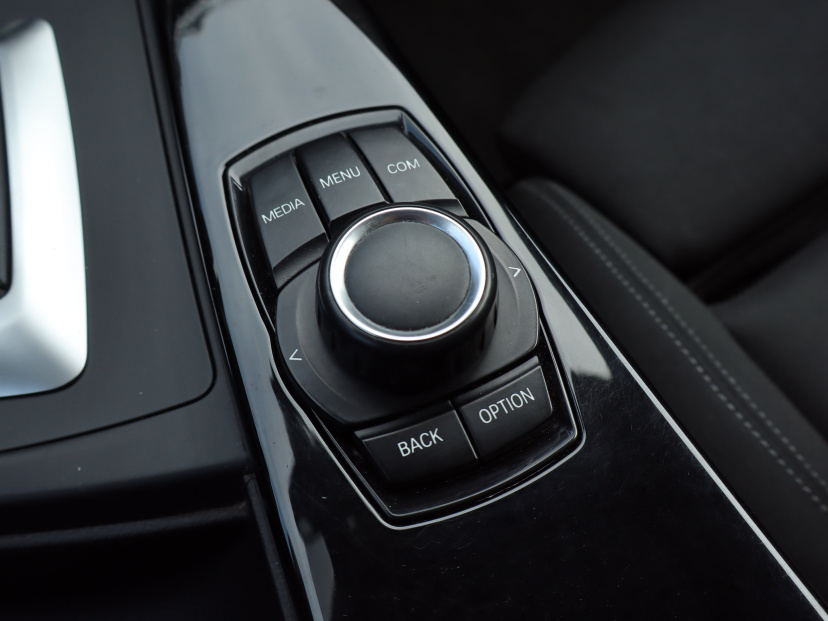 BMW 3, 2018
