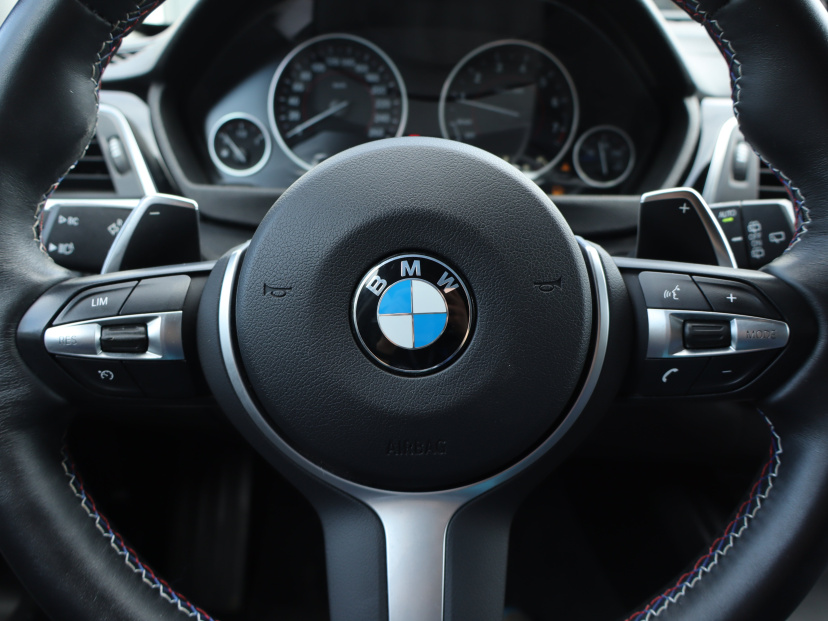 BMW 3, 2018