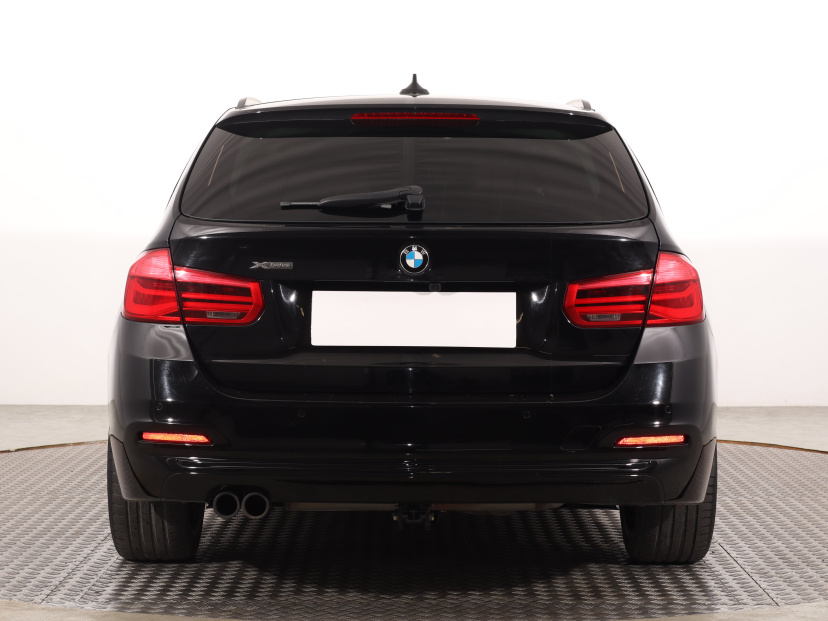 BMW 3, 2018