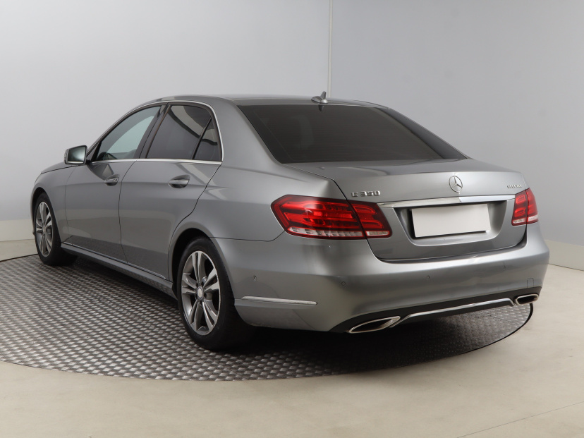 Mercedes-Benz E, 2014