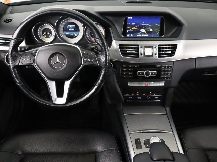 Mercedes-Benz E, 2014