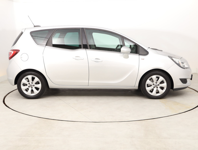 Opel Meriva, 2017