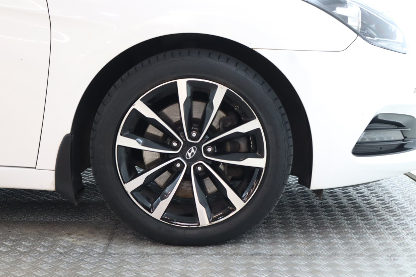 Hyundai i40, 2016
