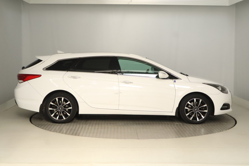 Hyundai i40, 2016