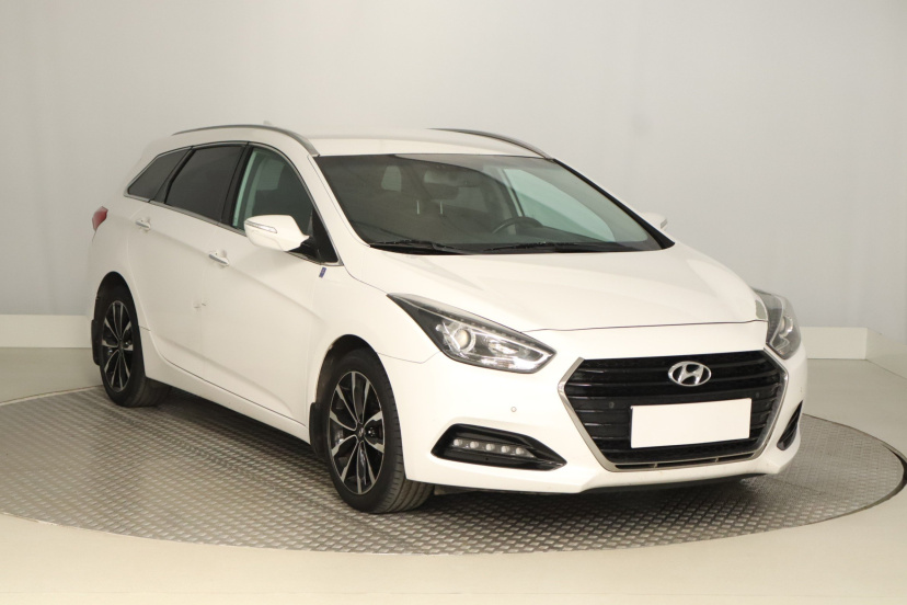 Hyundai i40, 2016