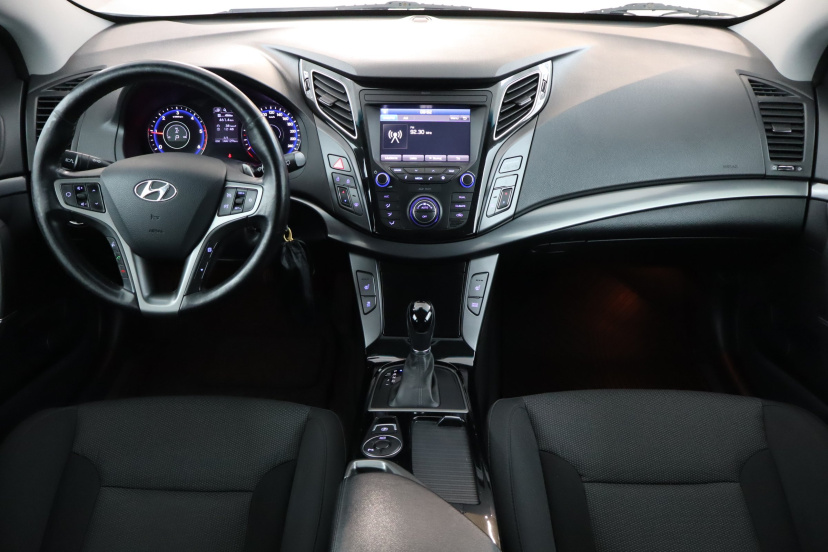 Hyundai i40, 2016
