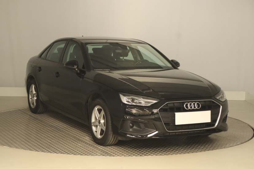 Audi A4, 2022