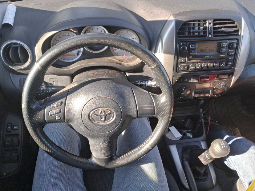 Toyota RAV 4, 2005