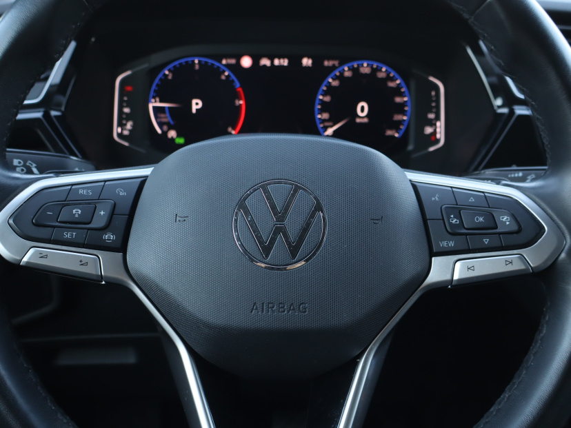 Volkswagen Touran, 2023