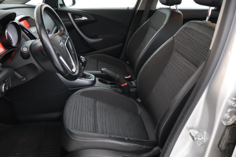 Opel Astra, 2016