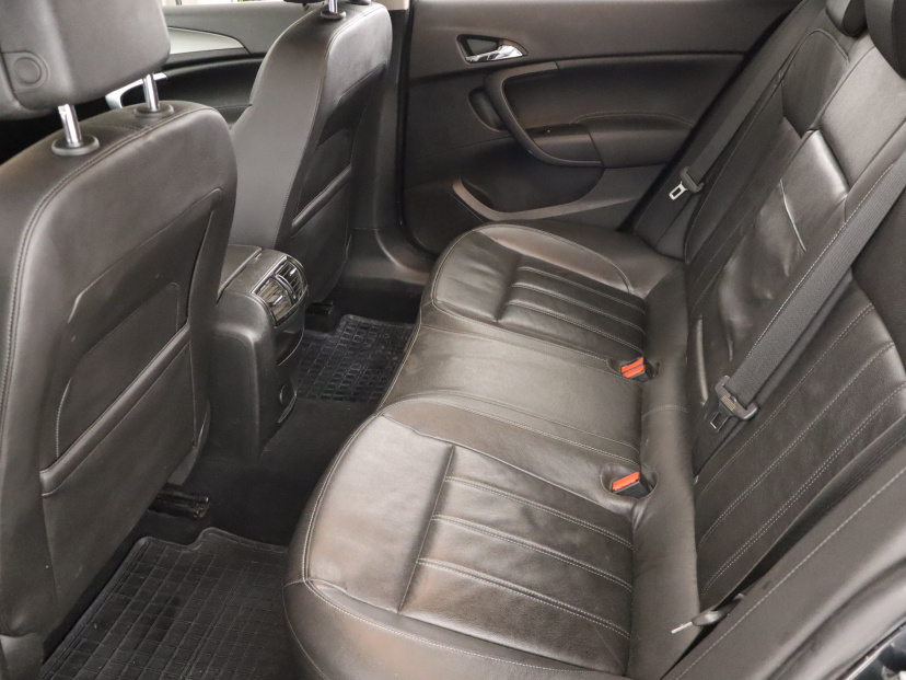 Opel Insignia, 2013