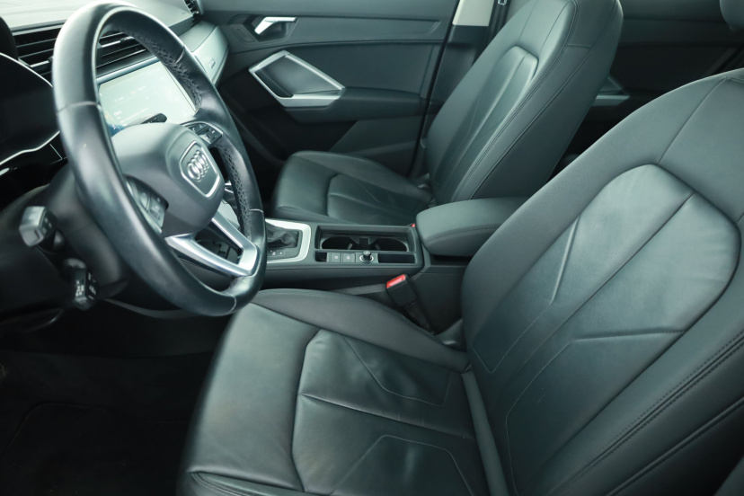 Audi Q3 Sportback, 2020