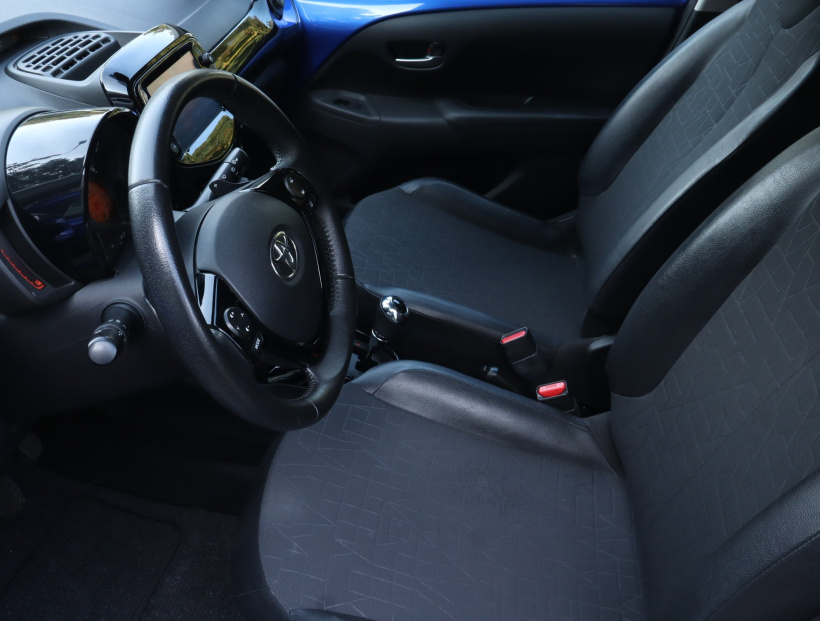 Toyota Aygo, 2021