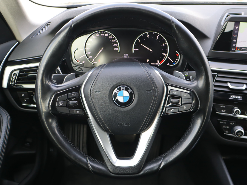 BMW 5, 2018