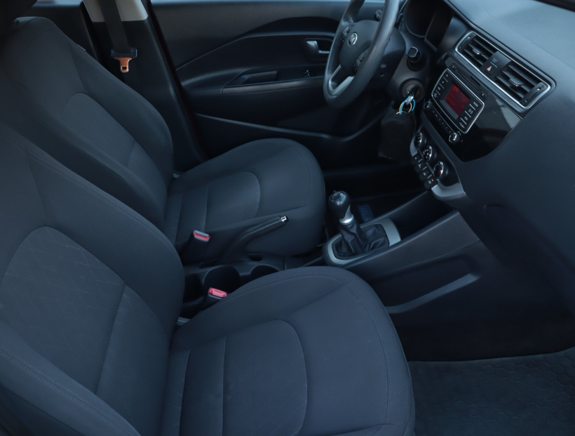 Kia Rio, 2015