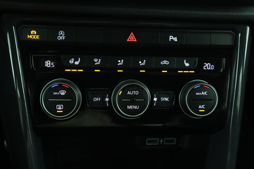 Volkswagen T-Roc, 2019