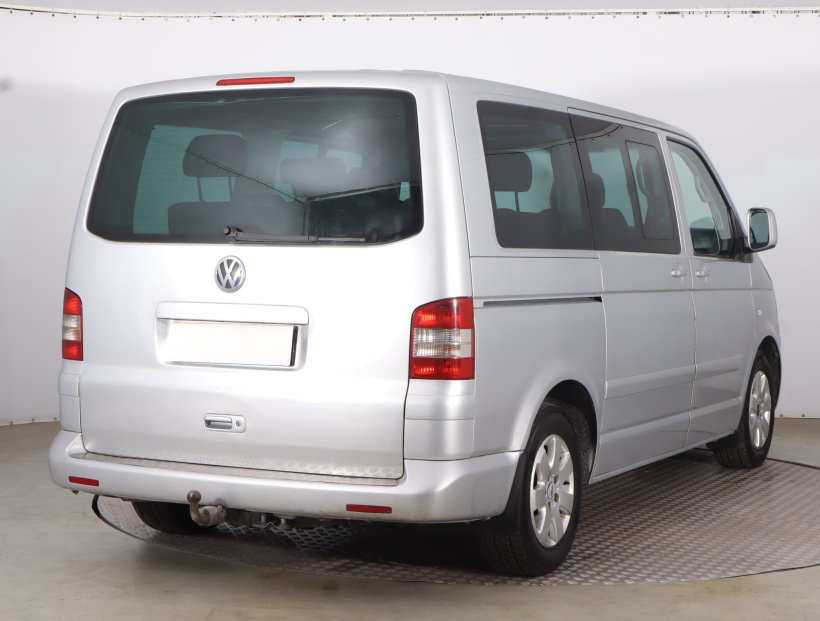 Volkswagen Multivan, 2005
