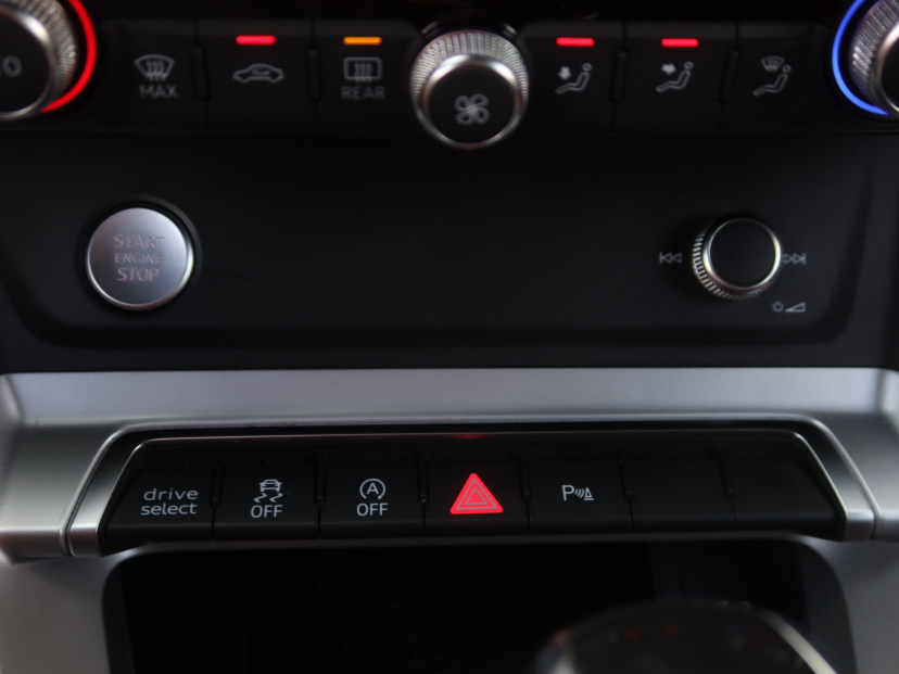 Audi Q3, 2019