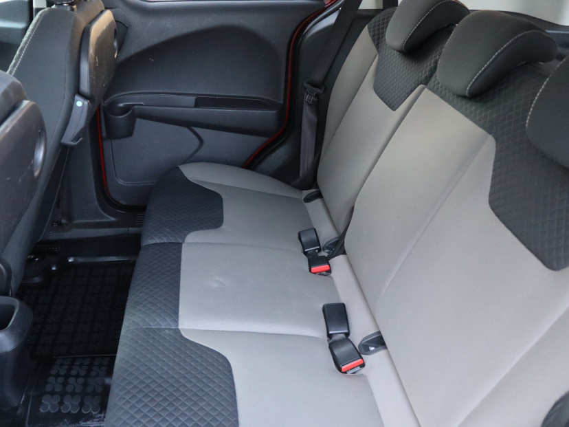 Ford Tourneo Courier, 2018