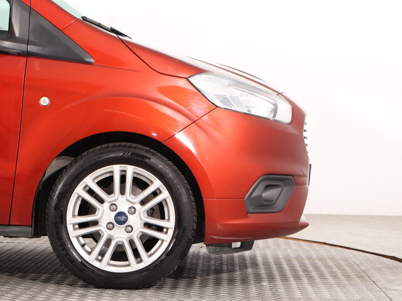 Ford Tourneo Courier, 2018