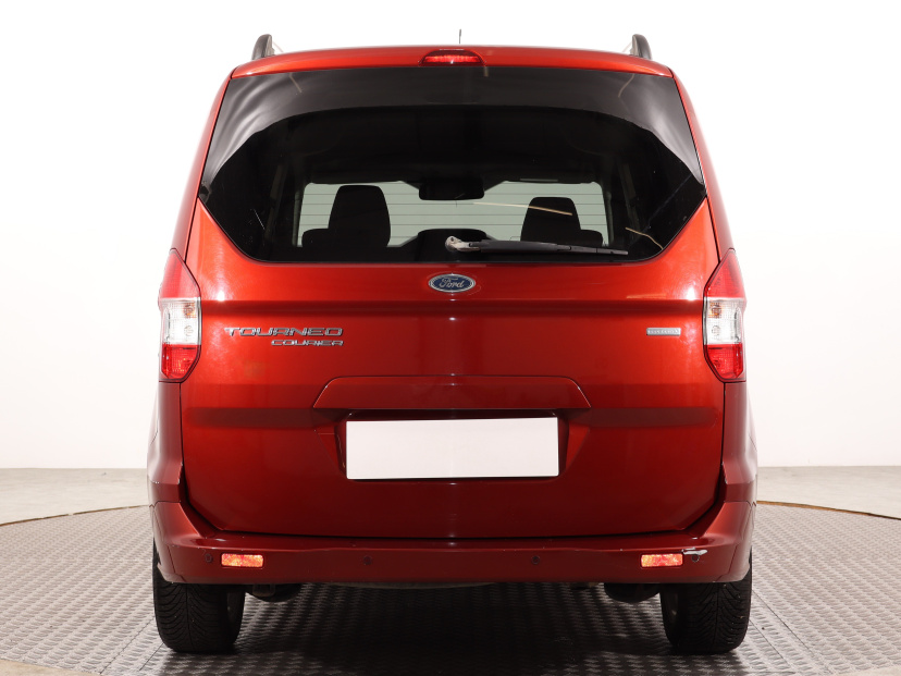 Ford Tourneo Courier, 2018