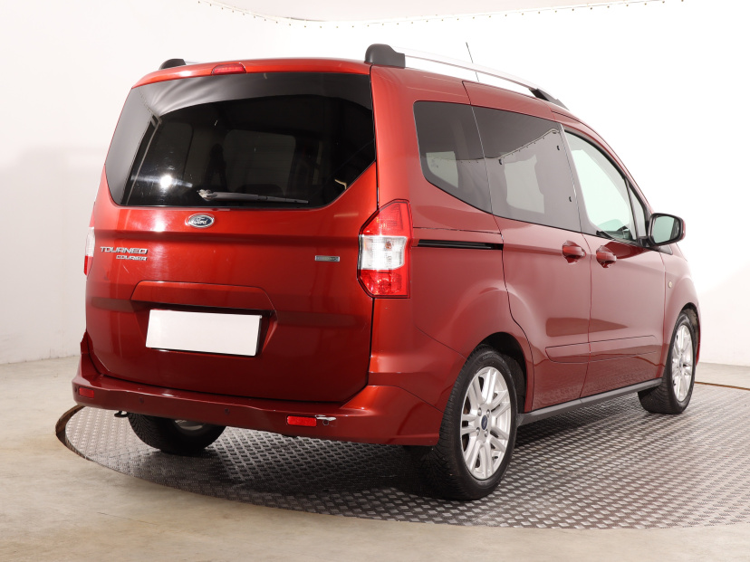 Ford Tourneo Courier, 2018