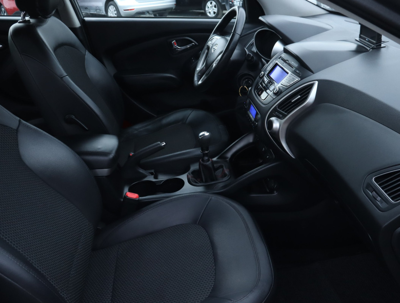 Hyundai ix35, 2012