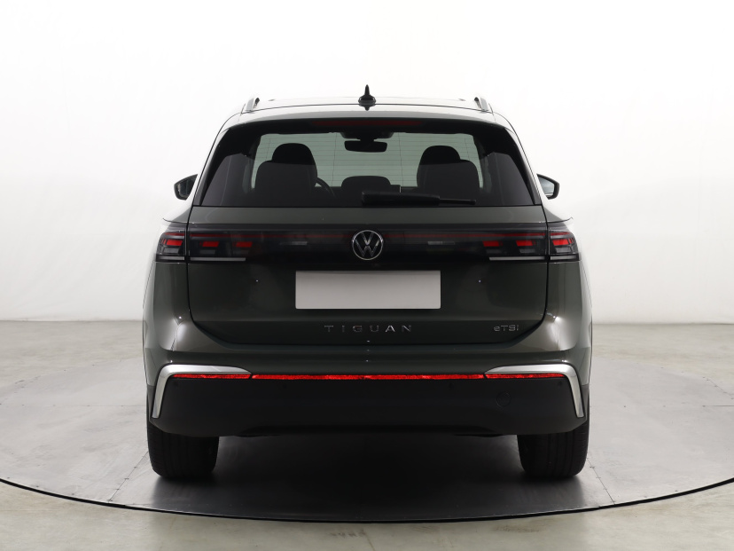 Volkswagen Tiguan, 2024