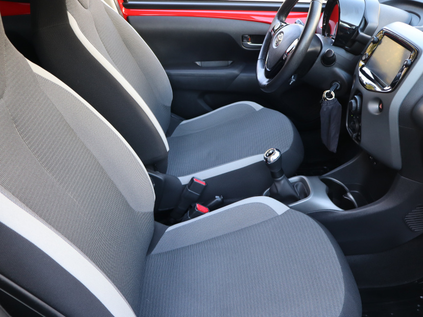 Toyota Aygo, 2021