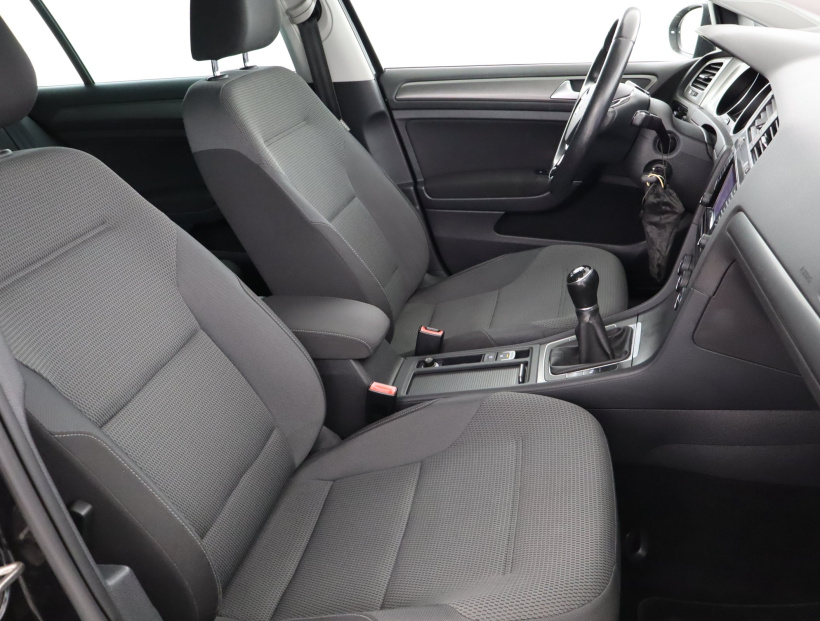Volkswagen Golf, 2013