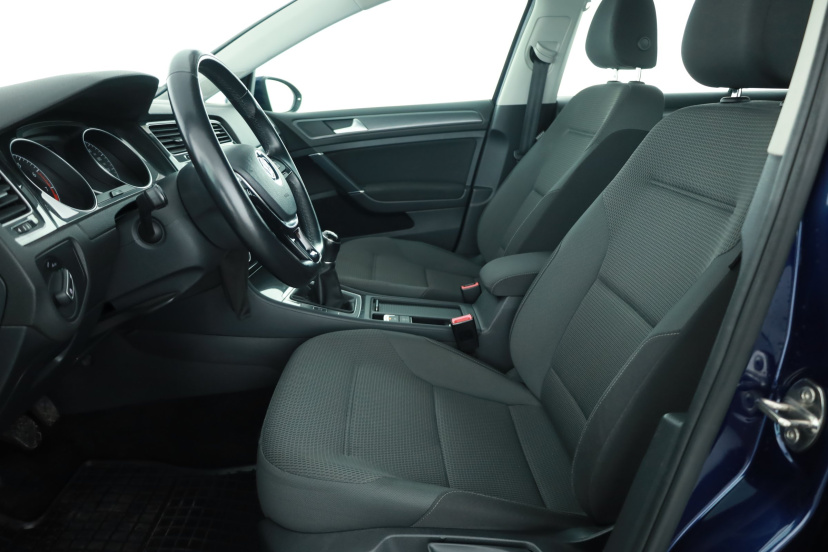 Volkswagen Golf, 2020