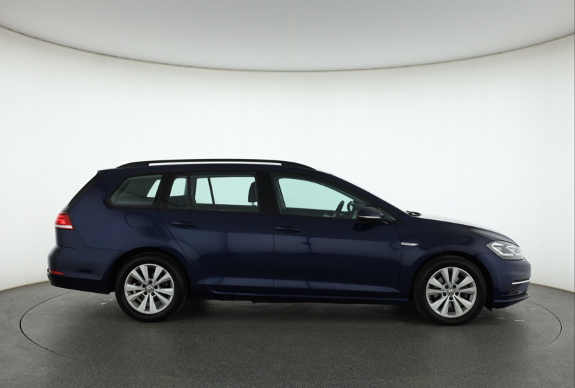 Volkswagen Golf, 2020