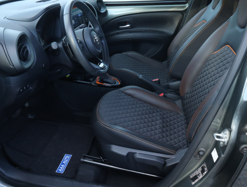 Toyota Aygo X, 2022