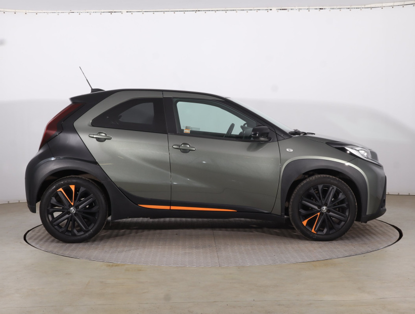 Toyota Aygo X, 2022
