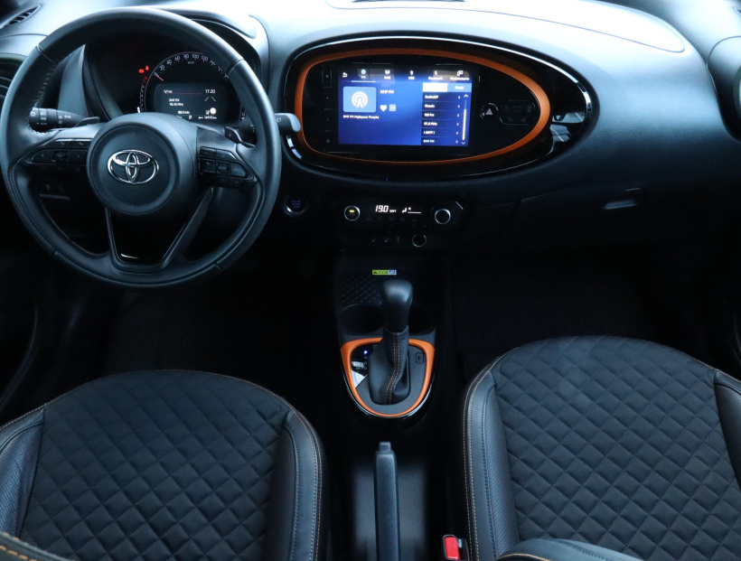 Toyota Aygo X, 2022