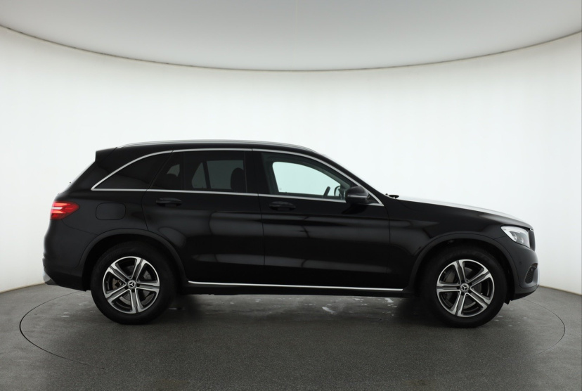 Mercedes-Benz GLC, 2018