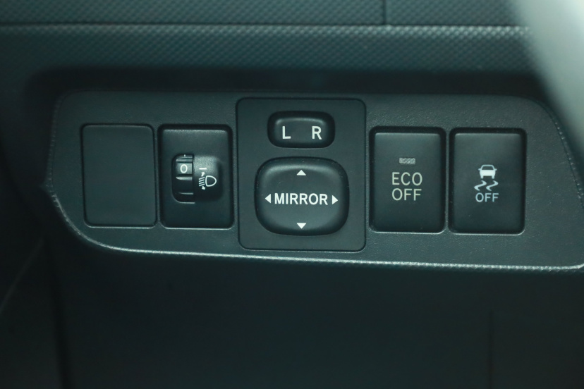 Toyota Auris, 2009