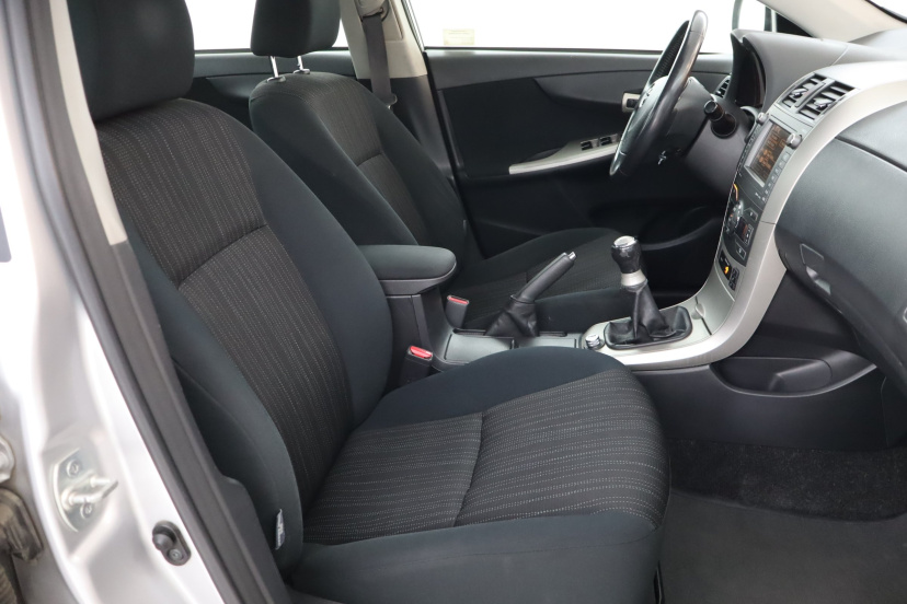 Toyota Corolla, 2006