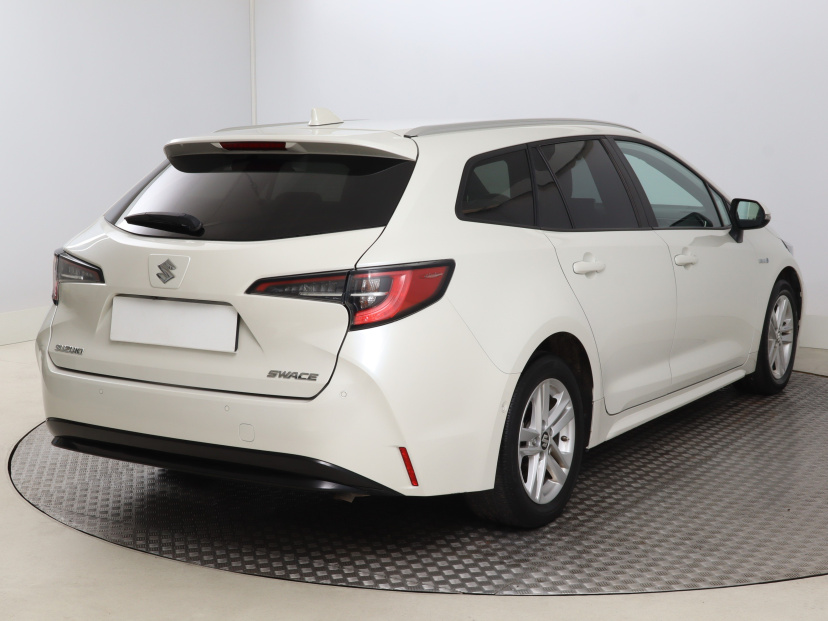 Suzuki Swace, 2021