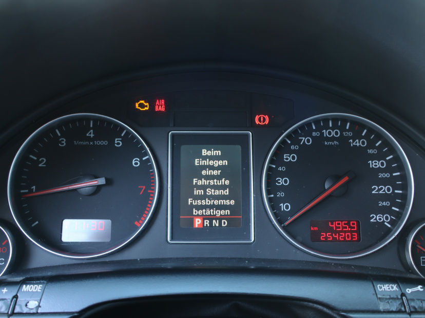 Audi A4, 2001