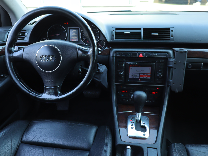 Audi A4, 2001