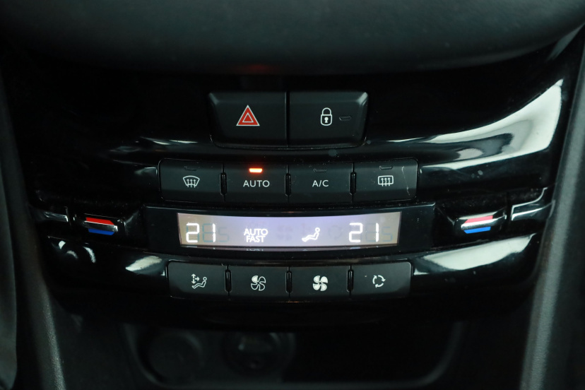 Peugeot 208, 2017