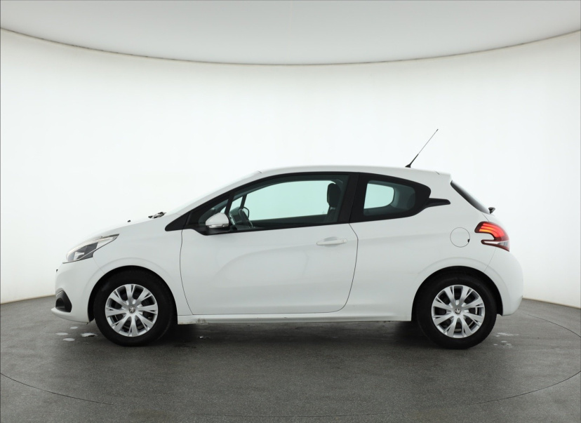 Peugeot 208, 2017