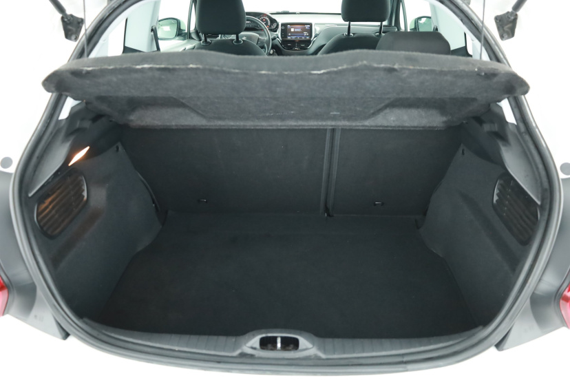 Peugeot 208, 2017