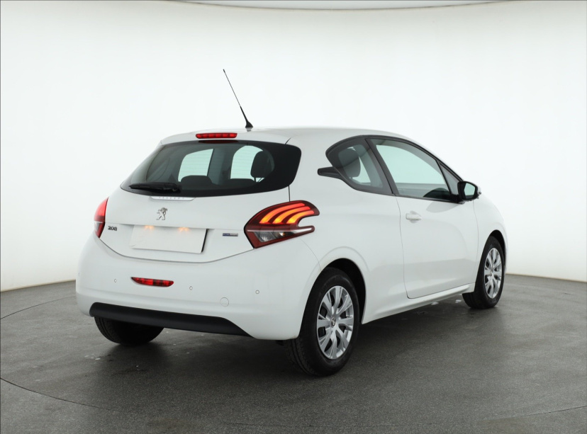 Peugeot 208, 2017