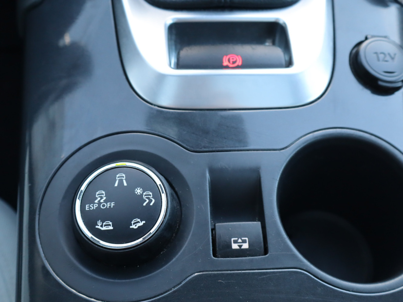 Peugeot 3008, 2011