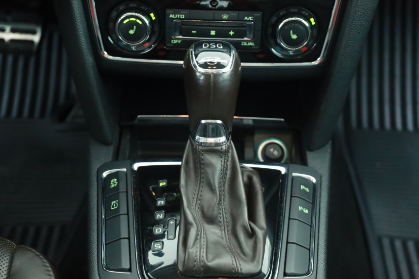 Škoda Superb, 2014