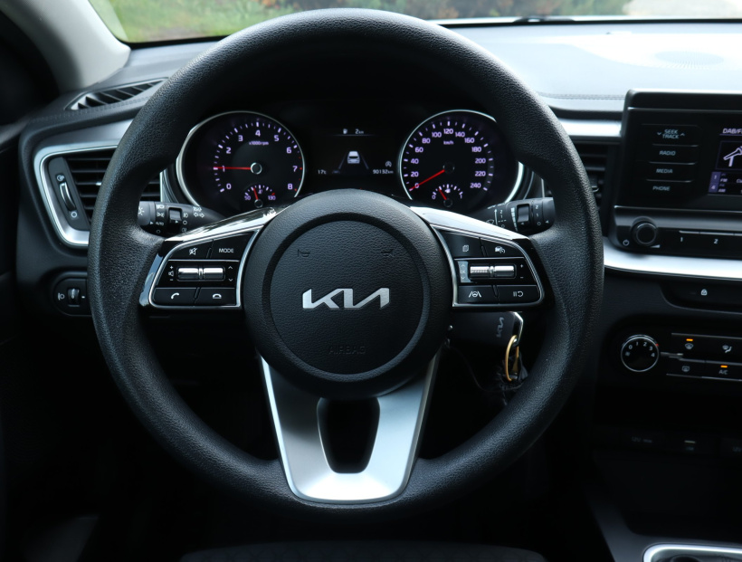 Kia Ceed, 2022