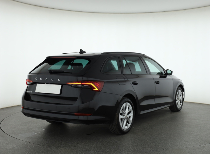 Škoda Octavia, 2021