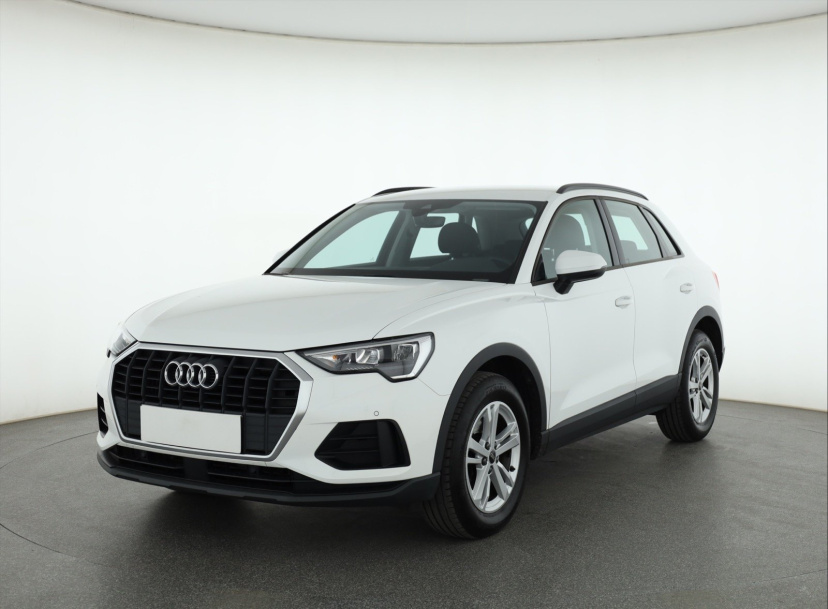 Audi Q3, 2021